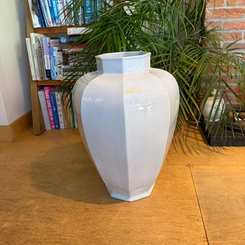 Porcelain octagonal beaker - porcelain,