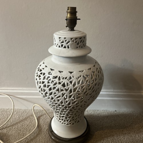 Blanc chine pierced chinese - de,