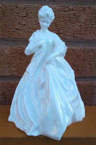 Royal worcester first dance - first,