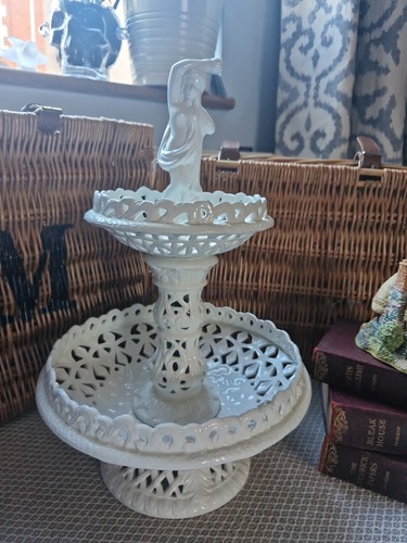 Two tier table center blanc - two, de